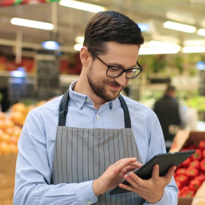 trabajador supermercado